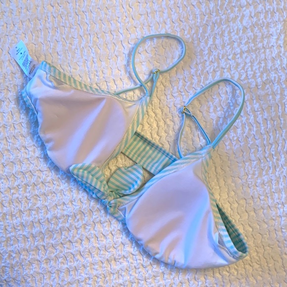 Sugar coast Blue &White Bikini top with bow detail Size Medium - Picture 3 of 4